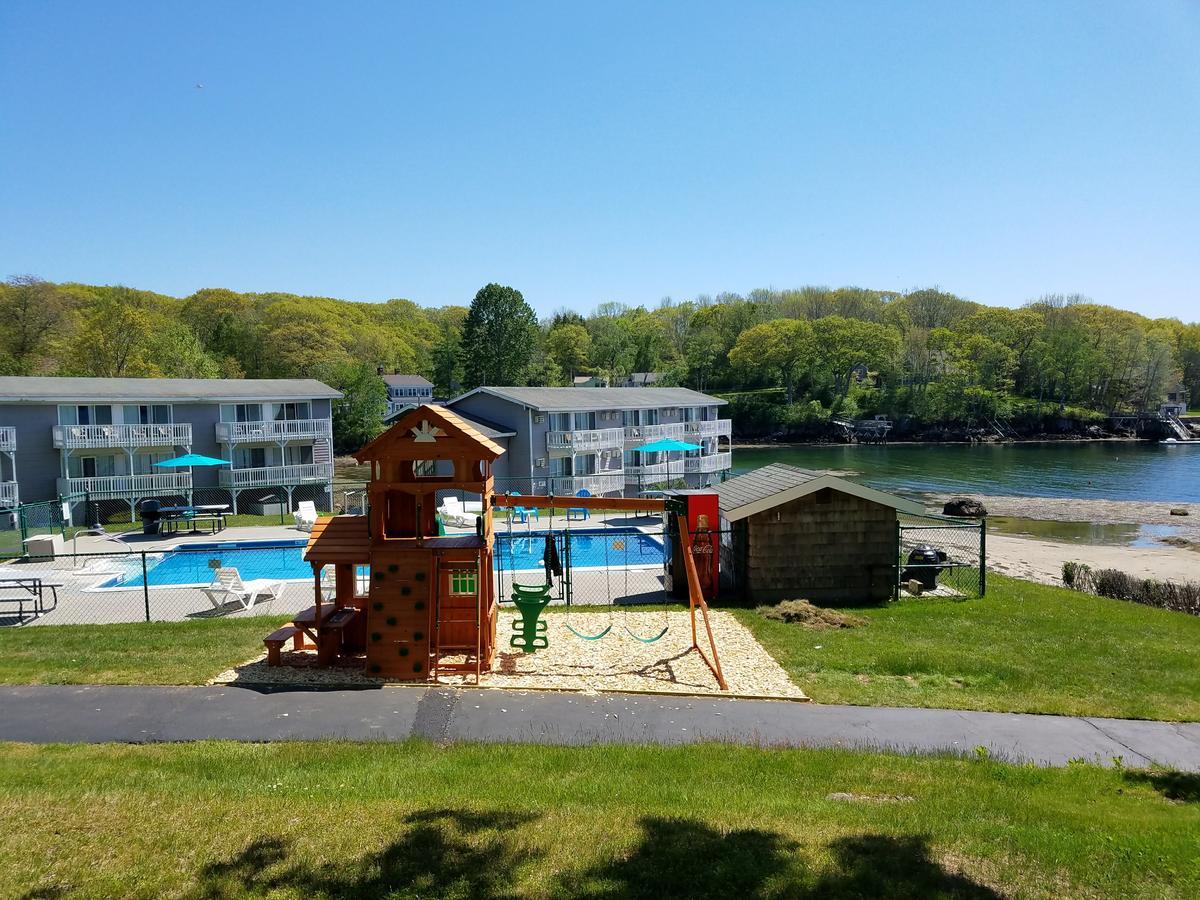 Smugglers Cove Inn Dayville Εξωτερικό φωτογραφία