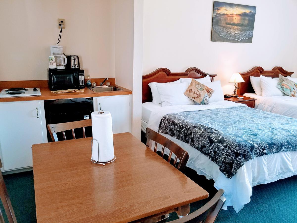 Smugglers Cove Inn Dayville Εξωτερικό φωτογραφία
