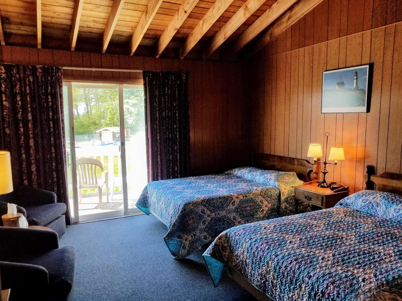 Smugglers Cove Inn Dayville Εξωτερικό φωτογραφία